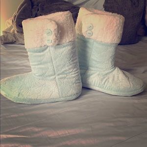 Never worn pair of slipper boots